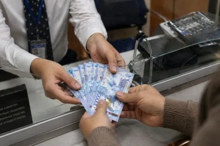 Үйді екі жылға жетпей сату миллиондаған салыққа ұрындыруы мүмкін банктер депозит